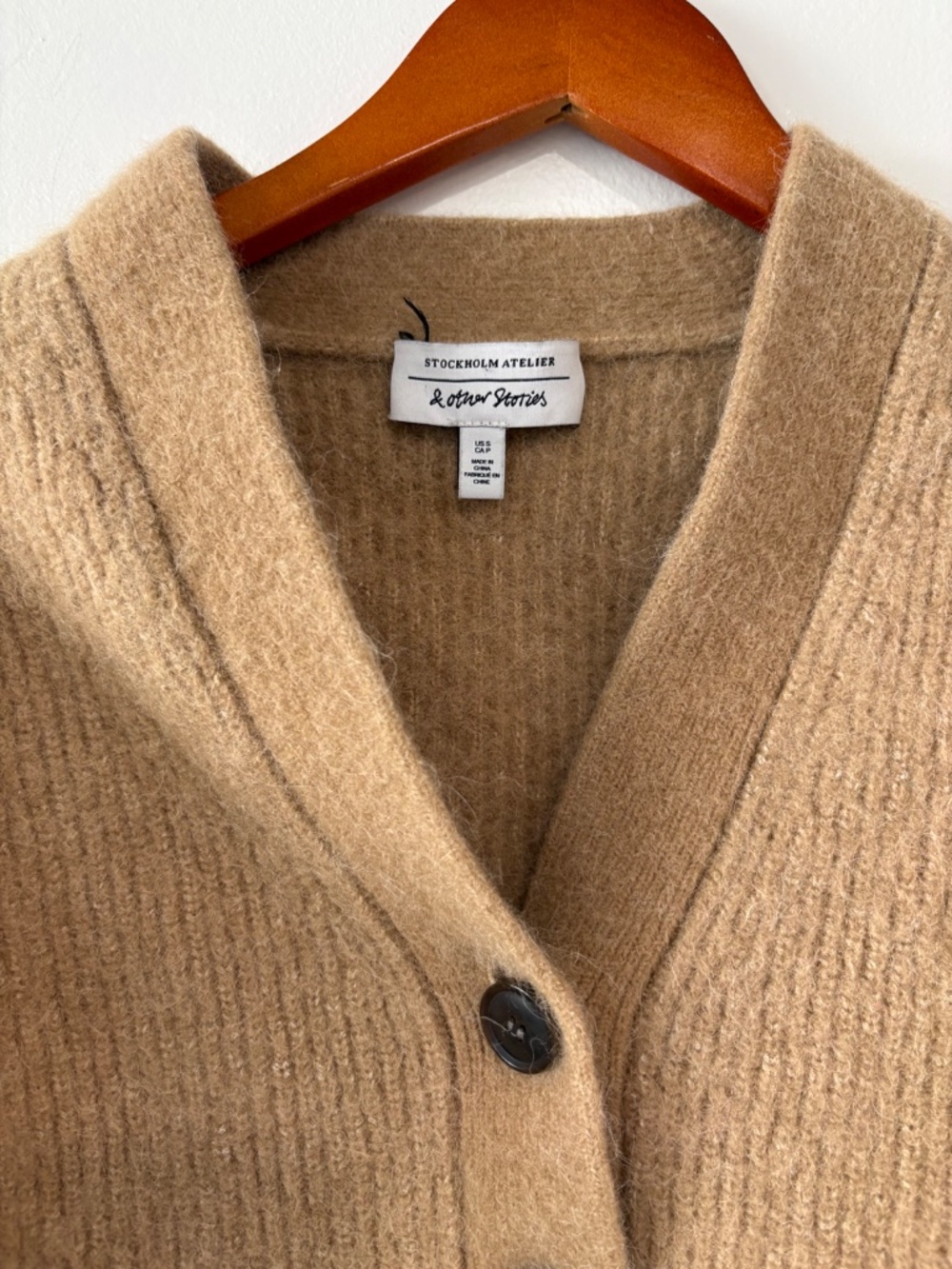 & Other Stories Alpaca Wool Blend Cropped Cardigan Camel Size S - Picture 3 of 7